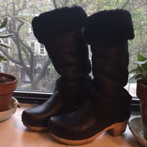 Black real shearling wooden clog boots 36 6.5